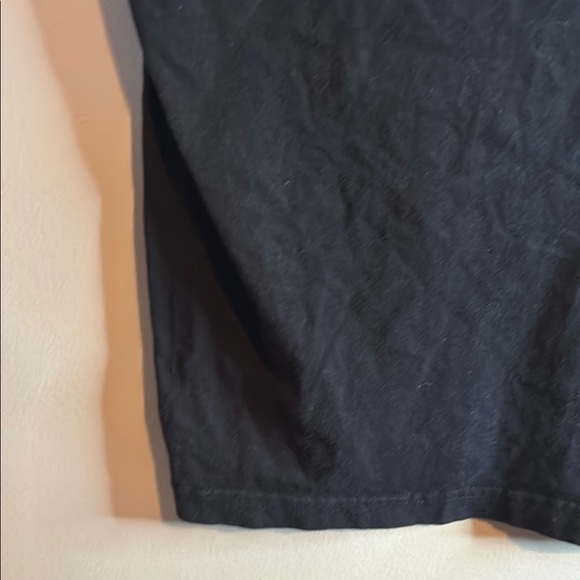 Vans Classic Black T-Shirt with Red Logo - Picture 8 of 11